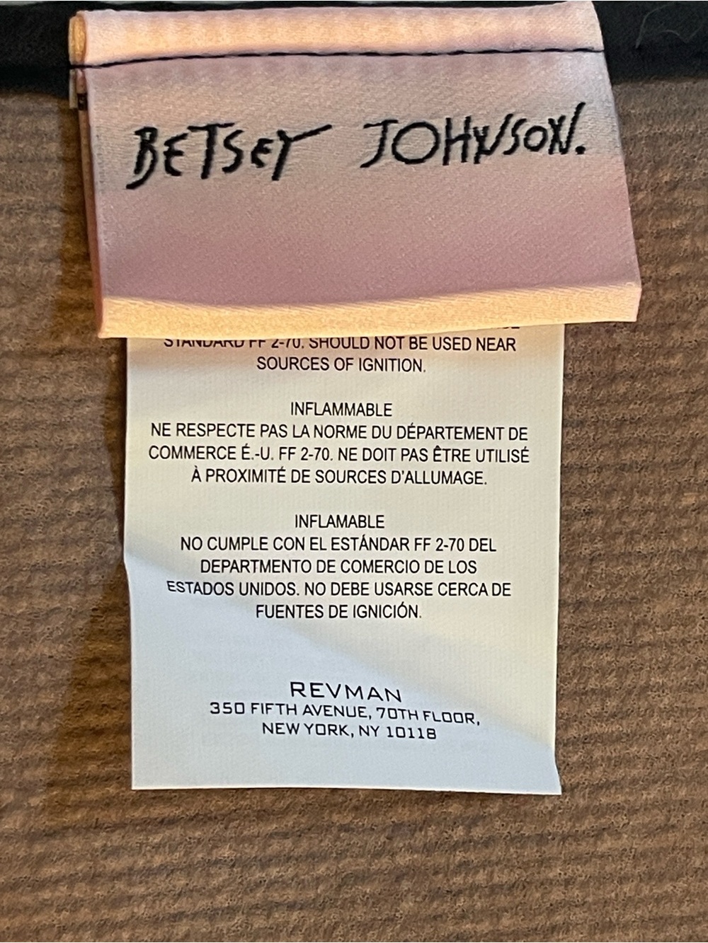 Betsey Johnson Bath Rug - Picture 7 of 7
